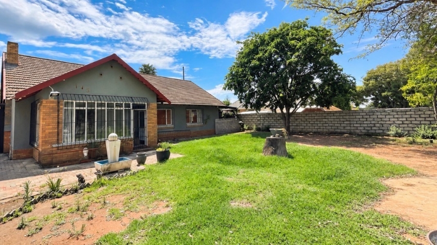 3 Bedroom Property for Sale in Stilfontein Ext 4 North West